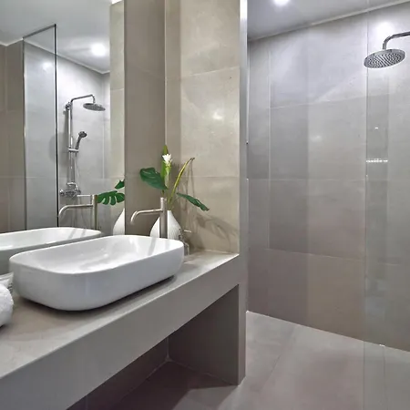 Villa Magnificent Athens Villa 1 Bedroom Villa Aizen Garden View Ground Floor Platia Agion Asomaton Atenas